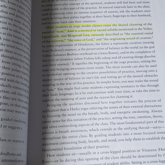 Yoga Book - Picture 5 of 5